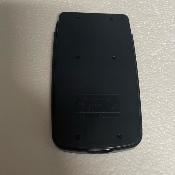 EUC TS 350 Tech Solutions 8 Digit Dual Power Calculator with a Case Cover - Picture 3 of 8